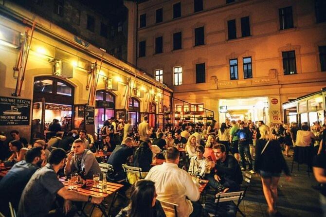 Apartment At Gozsdu Courtyard #Partyzone #Downtown #Freeparking Budapest Exterior photo